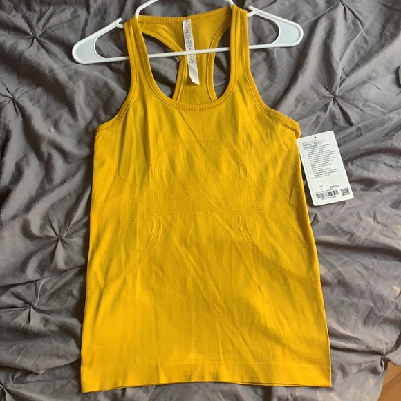 LULU LEMON racer back tank top NWT super cute!! - Picture 4 of 5